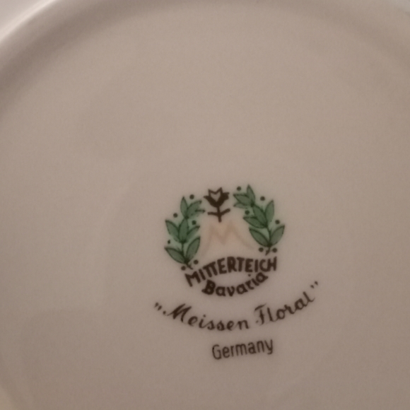 Meissen German antique tea cups and cookie plates set of 18 - Picture 2 of 2